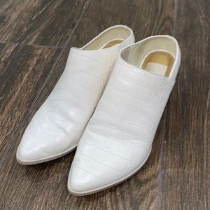 Dolce vita white Dakota booties